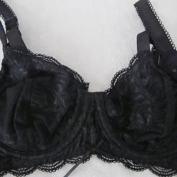 NWT - Frederick's of Hollywood Charlotte Bra - 32D - Picture 7 of 13